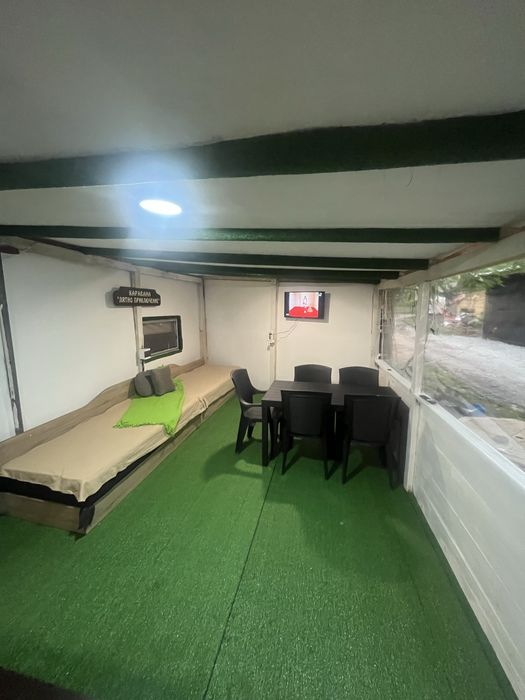 Каравана с навес