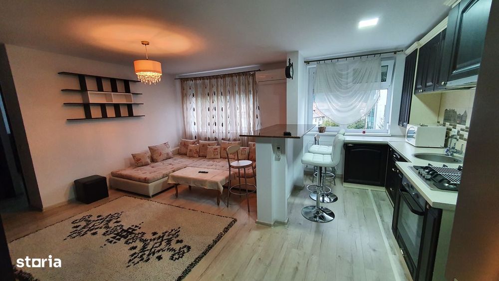 Închiriere apartament 2 camere, Piatra Neamț, Ultracentral