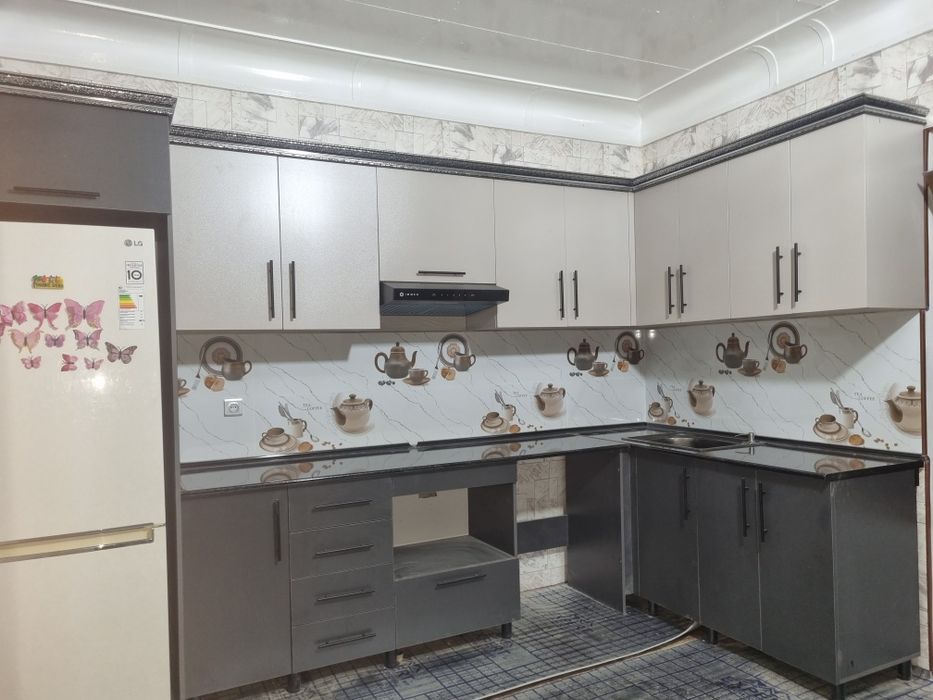 Oshxona mebellari Akril