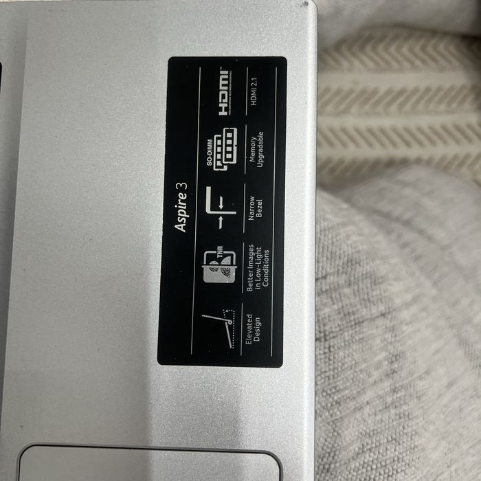 Продам ноутбук Acer Aspire 3