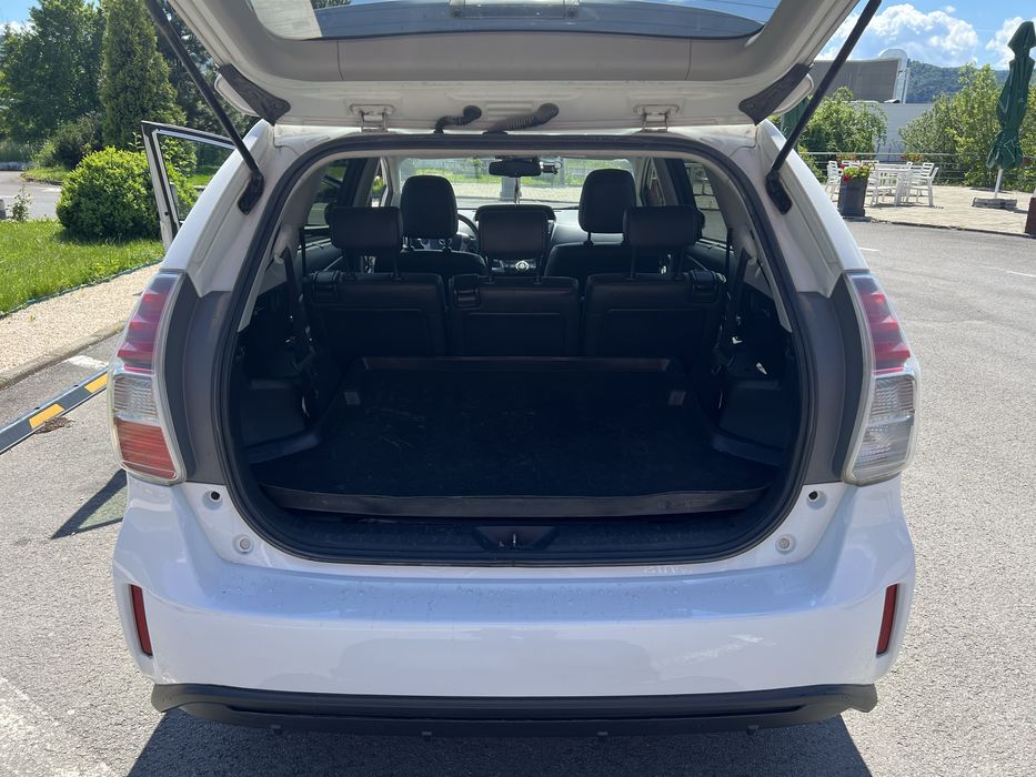 Toyota Prius Plus 1.8 + GPL