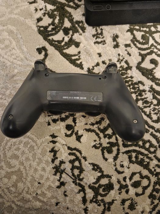 PlayStation4 Slim 1TB