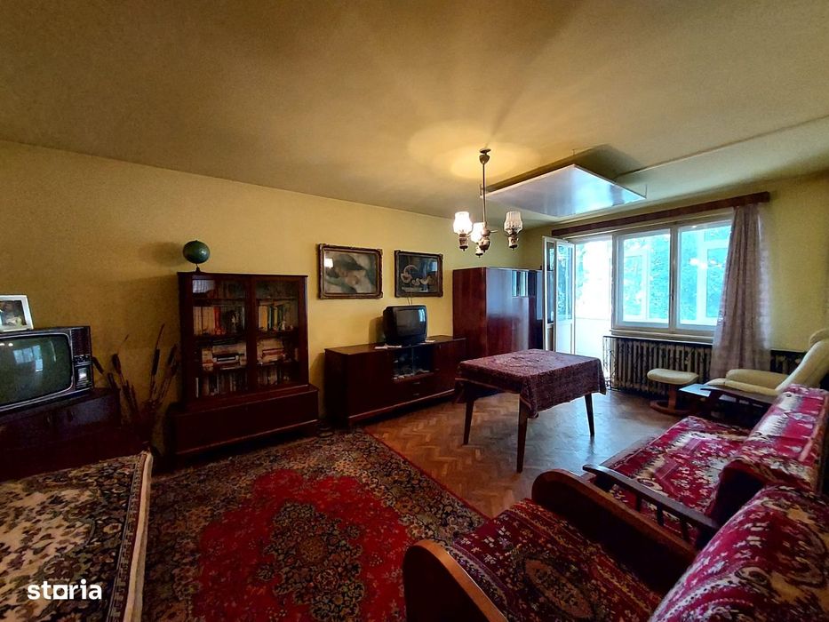 Apartament 3 camere decomandat 80mp Deva – str. Titu Maiorescu, parter