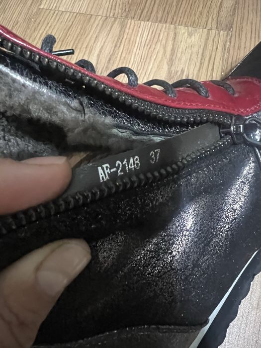 Ботинки зимние женские