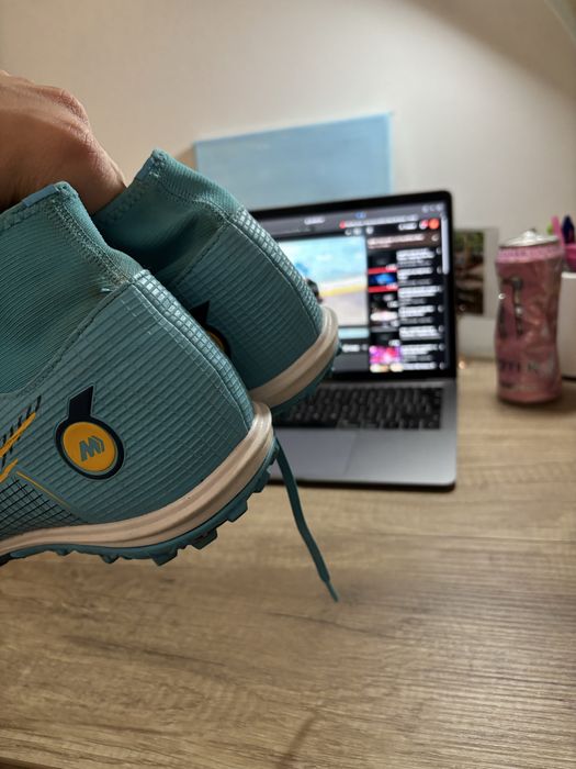 Ghete  fotbal pt sintetic