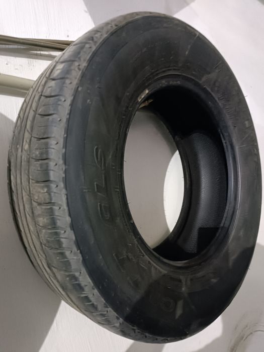 Продам шины triangle 215/70/15