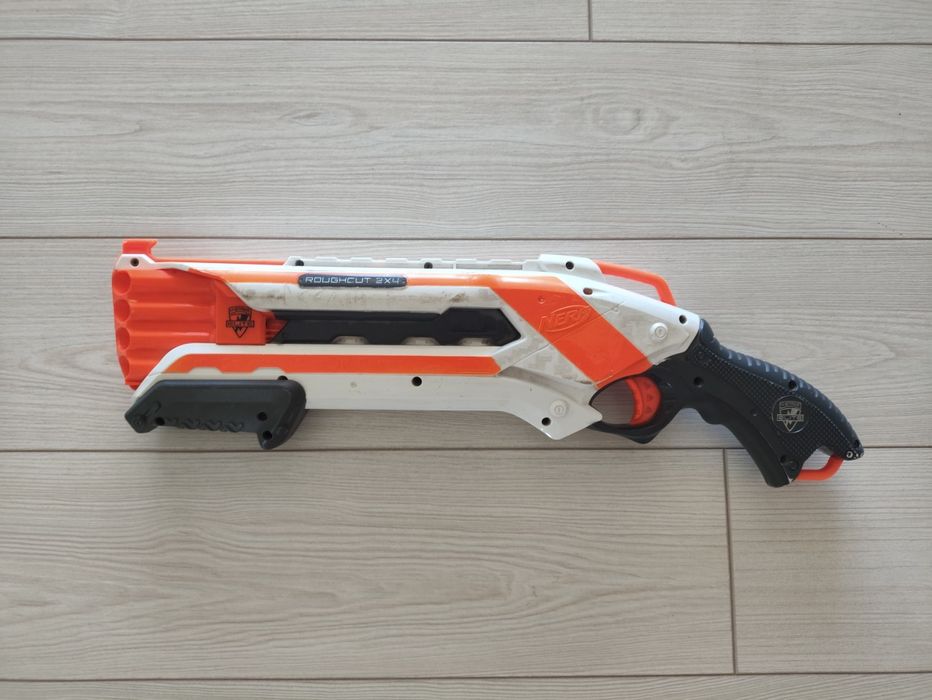 Бластер нёрф дробовик