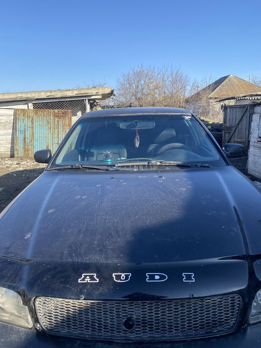 Продам Ауди А 4.