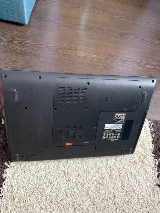 Vand piese laptop Acer Travel Mate 5744 model BIC50 [poze reale