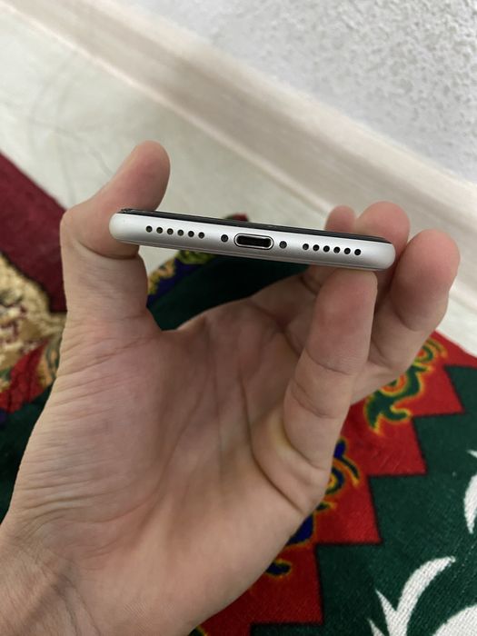 Айфон 8 б/у