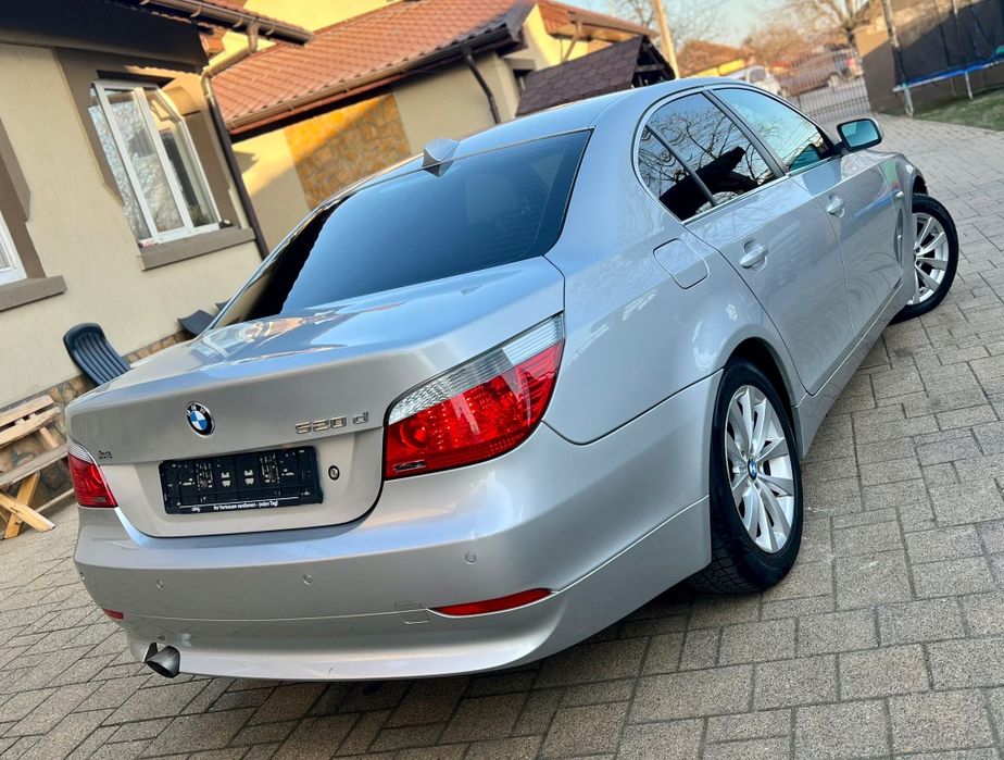 BMW 5 Series 0 — imagine 3