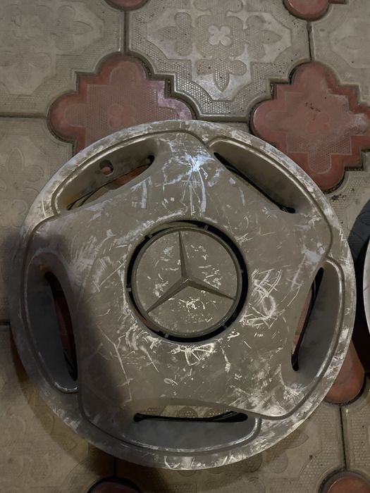 Колпаки мерседес оригинал