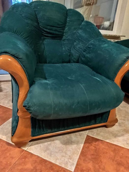 Продавам холна гарнитура