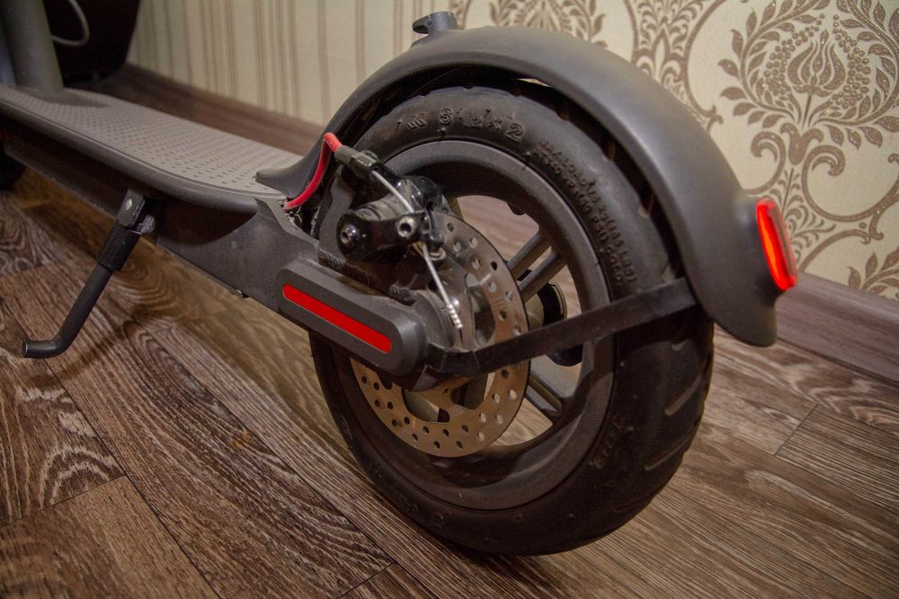 Электросамокат Xiaomi Mujia M365