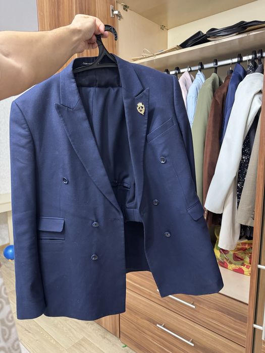 Костюм смокинг кастюм