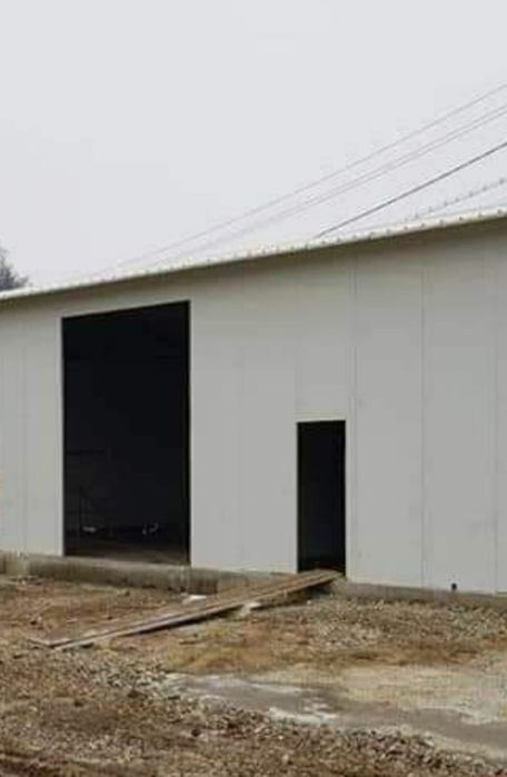 Vând hale metalice avem pe stoc Suntem producători de hale metalice ha