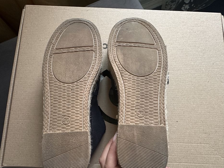 Дамски еспадрили