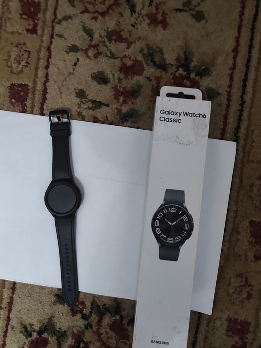 Часы Samsung Galaxy Watch6 Classic 43mm