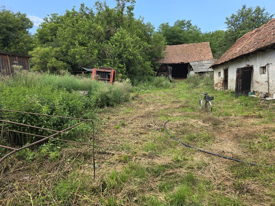 Vand casa sosească in Movile