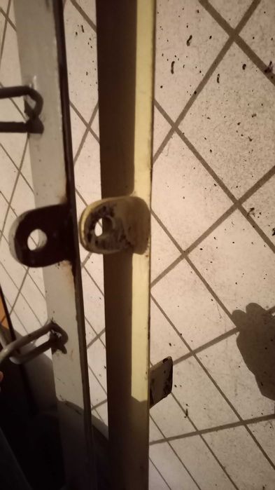 Grilaj metalic, USA si TOC