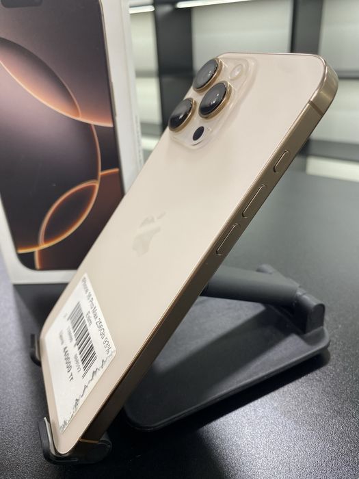 iPhone 16 Pro Max Esim  256Gb / 93%