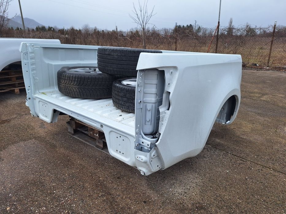 Каросерия За Исузо Д-Макс 2019-2023 Година Isuzu D-Max Кабина  и 1/2