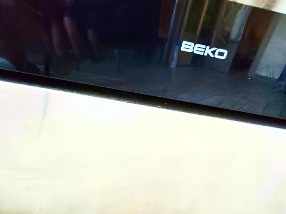 Aragaz Beko cu ventilație