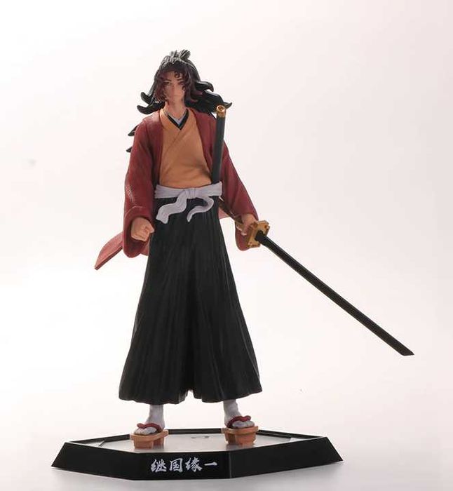 Figurina Demon Slayer Yoriichi Tsugikuni 30 cm anime kimono