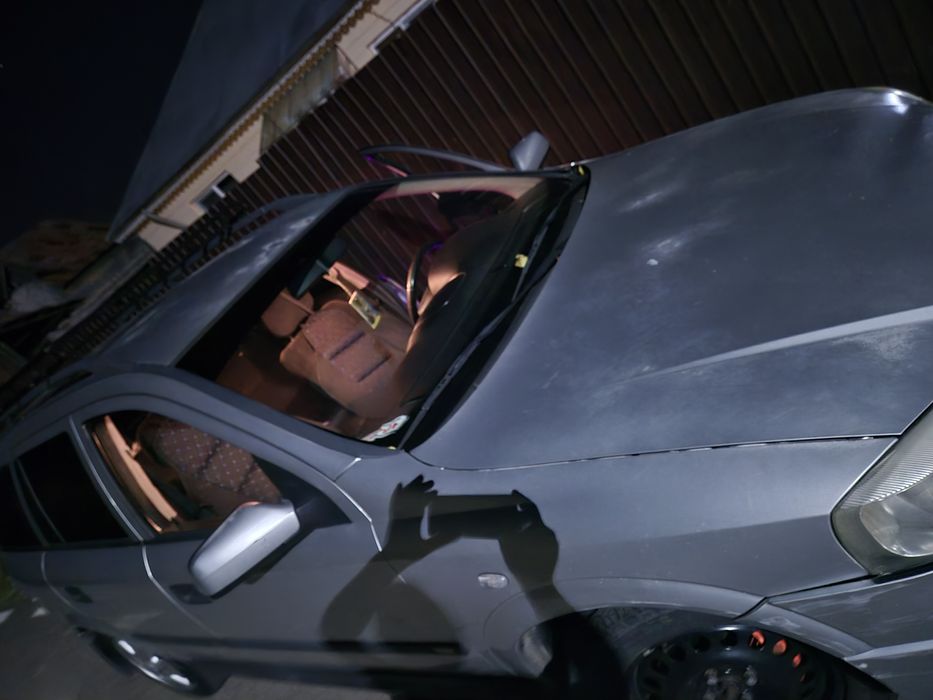 Vand opel astra g caravan 1.6 benzina km 17000