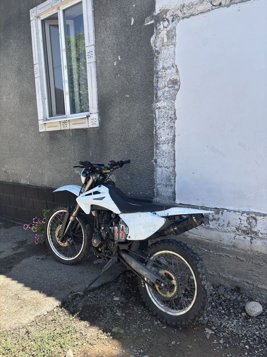 Продам эндуро …….