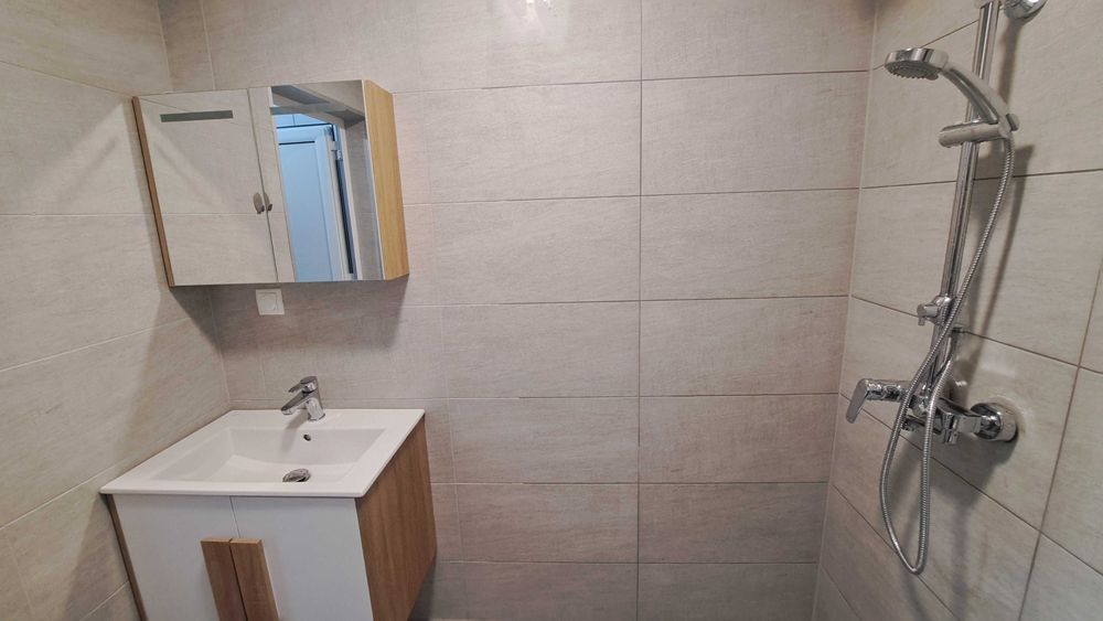 Дава се под наем Тристаен апартамент в Варна, Аспарухово - 74 кв.м за 663 € - Снимка #13