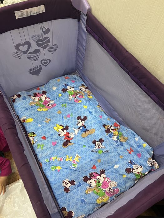 Продам детскую кровать манежку