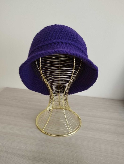 Шляпки теплые, ручная работа