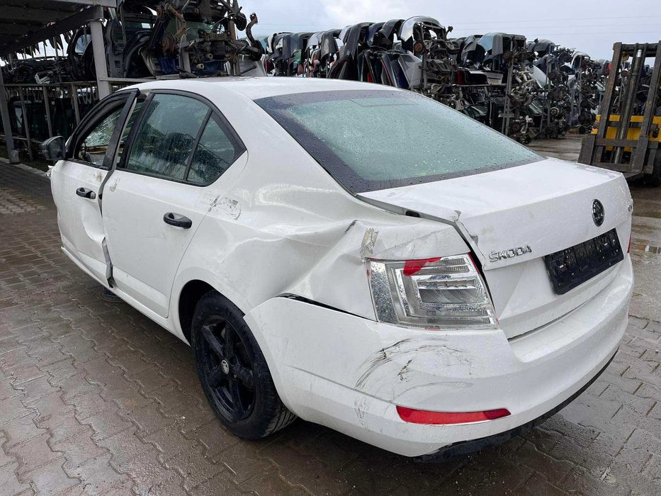 Шкода Октавия 1.6 дизел