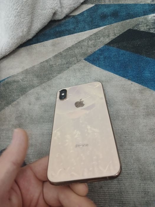 Iphone xs продам