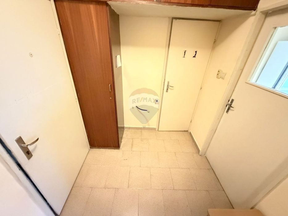 Гарсониера за продажба в жк.Владислав Варненчик, гр. Варна ДК - № 4489