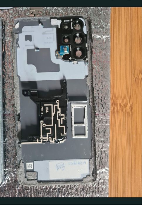 Display cu rama s20 plus