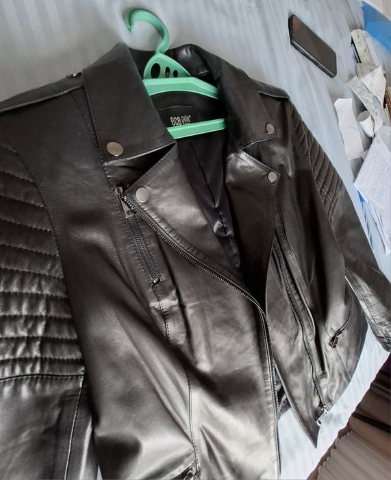 Продаётся кожаная куртка!