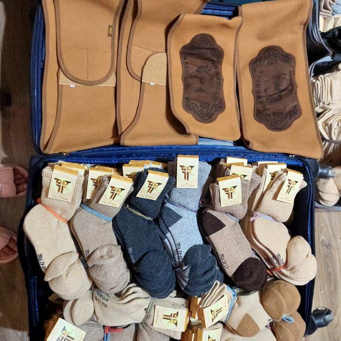 Продаю носки щерстянные (натуральный)