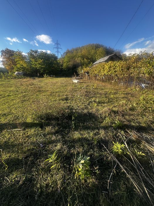 Vand teren, intravilan 800 mp