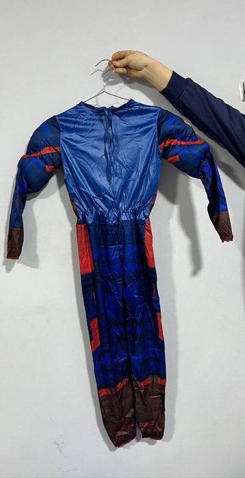 Детские костюмы.