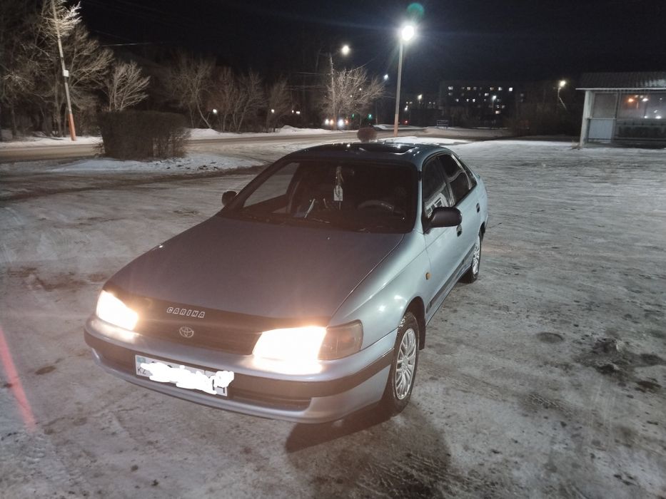Тойота Карина Е 1993