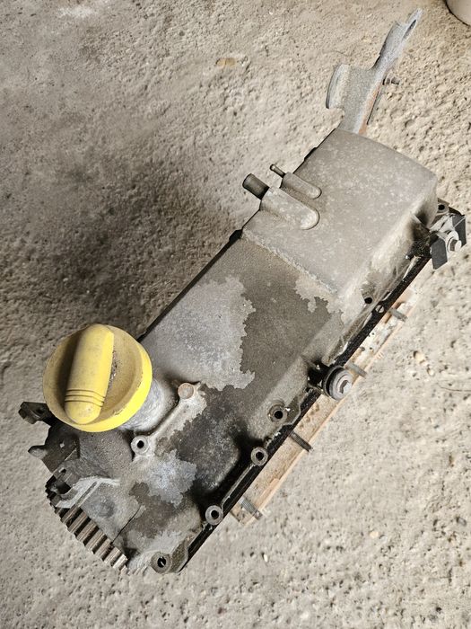 Chiulasa dacia logan 1.4 mpi 2010