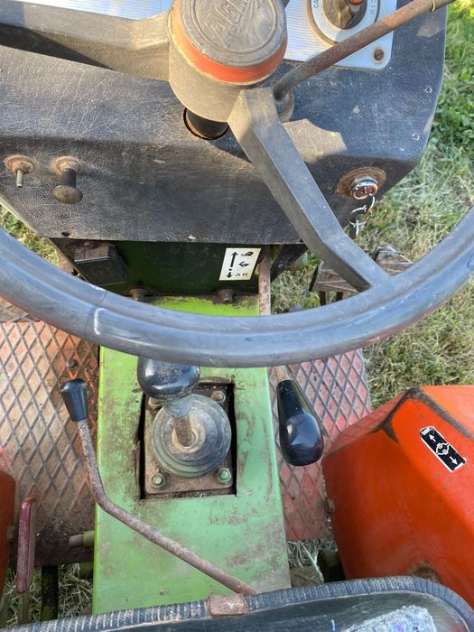 Tractoras Agria 8821