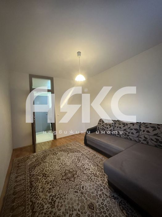 Дава се под наем Двустаен апартамент в София, Люлин 5 - 60 кв.м за 648.21 € - Снимка #1