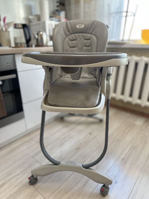 Детский стул для кормления