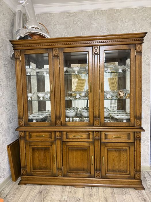 Сервант сатылады. Жағдайы жақсы.