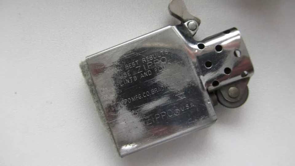 Bricheta Zippo Marlboro 1994 extrem de rara "Marlboro country store"