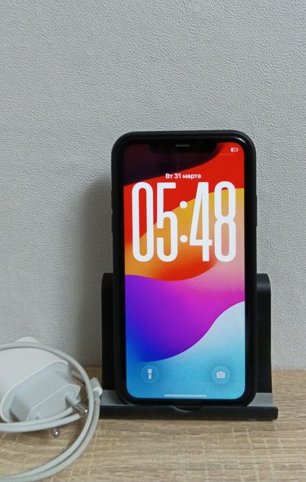 IPhone 11, Акб 75% .