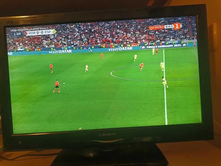 LCD Телевизор Crown 19"